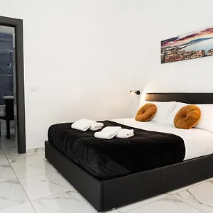 Ferdinando Sanfelice Centro Storico 2* Napoli