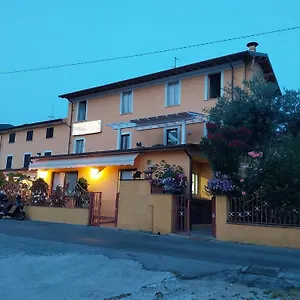 Nonna Lory Pietrasanta